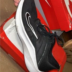 Nike Black and White Running Shoes